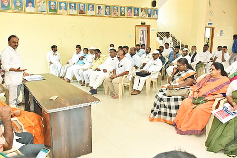 Organize the party at the grassroots level