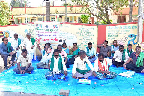 Raytha Sanga Protest mandya