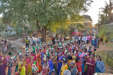 mugali villagers showed unity