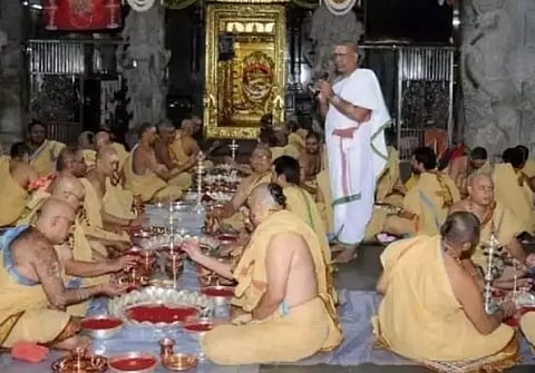 sri sriiii