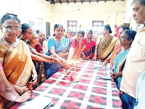 ಚಿತ್ರ 15ಎಸ್ ಡಿ ಪಿ 01