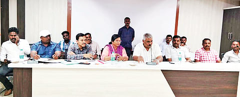 ಕುಡಿಯುವ ನೀರಿಗೆ ತೊಂದರೆಯಾಗದಂತೆ ಎಚ್ಚರ ವಹಿಸಿ