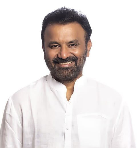 11 Dwd 1 (Santosh Lad)