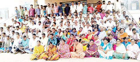 ಸ್ಮಶಾನ ಜಾಗ ಹದ್ದುಬಸ್ತು ಮಾಡಲು ಒತ್ತಾಯ