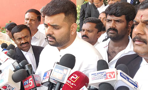 ಬಿಜೆಪಿ ಜೊತೆ ಮೈತ್ರಿ ವಿಚಾರವಾಗಿ ಯಾವುದೇ ಗೊಂದಲವಿಲ್ಲ:ಸಂಸದ ಪ್ರಜ್ವಲ್ ರೇವಣ್ಣ