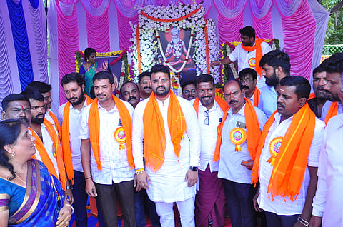 ಕೈವಾರ ತಾತಯ್ಯನ ಚರಿತ್ರೆಯನ್ನು ಯುವಕರು ಓದಿ:ಸಂಸದ ಪ್ರಜ್ವಲ್ ರೇವಣ್ಣ