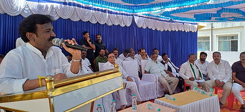 ಜಿಲ್ಲೆಯ ನಾಯಕರು ತಮ್ಮ ವೈಮನಸುಗಳನ್ನು ಬಿಟ್ಟು ಅಭ್ಯರ್ಥಿಯ ಗೆಲುವಿಗೆ ಶ್ರಮಿಸಬೇಕು:ಜಿ.ಸಿ. ಚಂದ್ರಶೇಖರ್ ಕರೆ