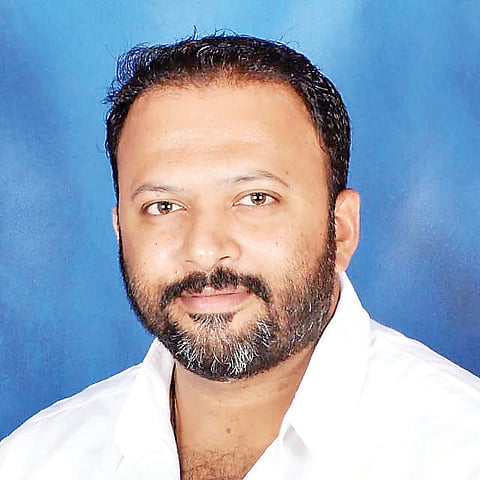 ಹತಾಶೆಯಿಂದ ಶ್ರೀನಿವಾಸಪ್ರಸಾದ್ ವಿರುದ್ಧ ಸಂಚು