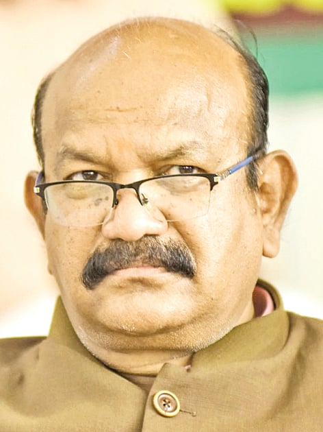 Dr Umesh Jadhav