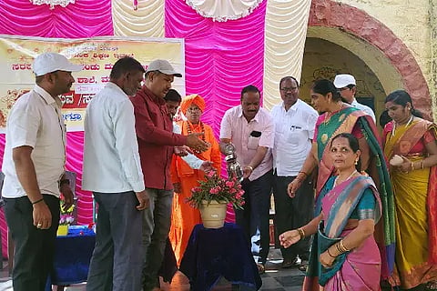 Grants, promises from MLAs, BS Savalgi, Muddebihala KBMPS School, Pratibha Puraskar, Farewell,