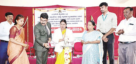 HUN-MAR-20-3(D D URS COLLEGE PROGRAMME)