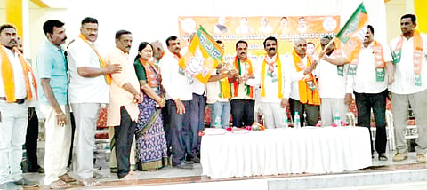 ಕಾಂತರಾಜು, ಟಿ.ಡಿ.ನಾರಾಯಣ ಅಧಿಕಾರ ಸ್ವೀಕಾರ