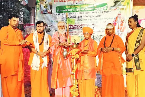 Rambhapuri Sri, Horti, Koti Japayajna, Dhyana, Japa, Mahashivaratri,
