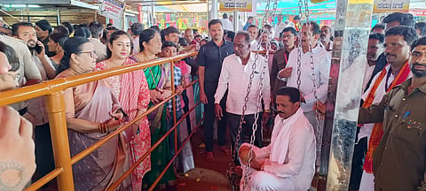 Sirsi-Jatra-tulabhara.