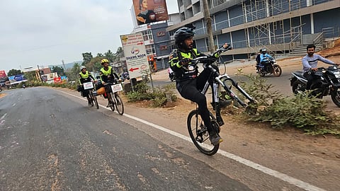 cycle-rider.