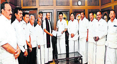 dmk