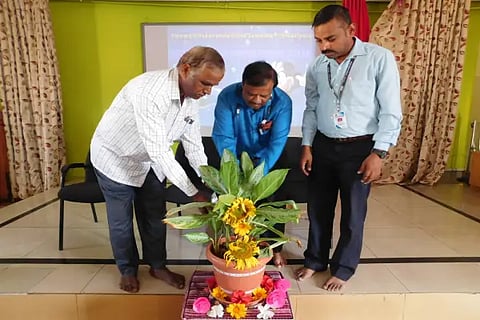 kumadavthi school