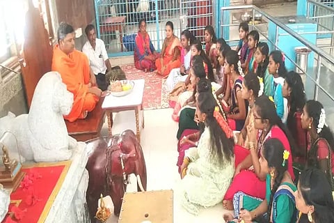 lakshimisena swamjiji