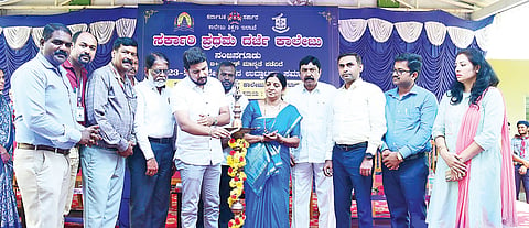ಗುರಿ ಸಾಧನೆ ಕಡೆ ಗಮನಹರಿಸಿ