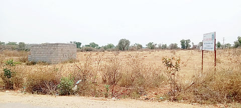 ನಿವೇಶನಗಳಿಗೆ ಮೂಲಸೌಕರ್ಯಗಳಿಲ್ಲ