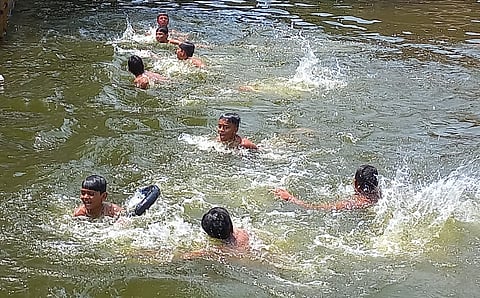 5manju6.jpg