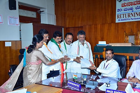 Congress candidate Star Chandru Mandya