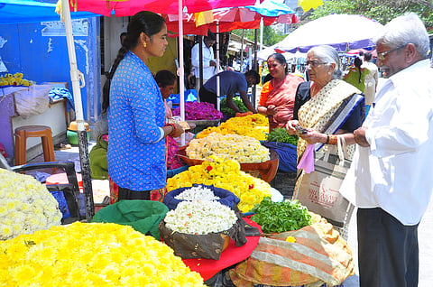 ಬೆಲೆ ಏರಿಕೆ ಬಿಸಿಯ ನಡುವೆಯೂ ಮೊದಲ ಹಬ್ಬ ಯುಗಾದಿ ಆಚರಣೆ