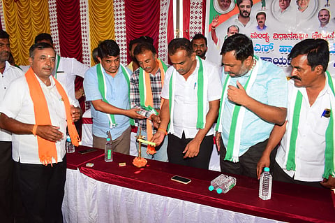 Jds And Bjp Meeting Mandya