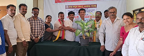 Kasapa Dathi Upanyasa Mandya