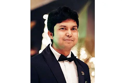 dr. vivek patil