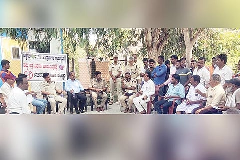 gangavati election officers vist to villege