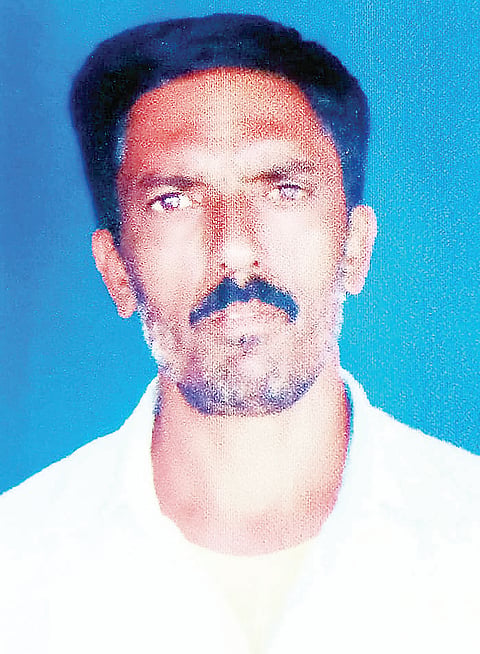 21M.D.R.1 RUPESH DEATH PHOTO