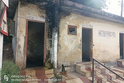 Lack of well-equipped public toilets