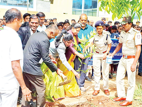 ಫೋಟೋ ಶೀರ್ಷಿಕೆ 06 ಸಿಆರ್_ಪಿ-1ಎ