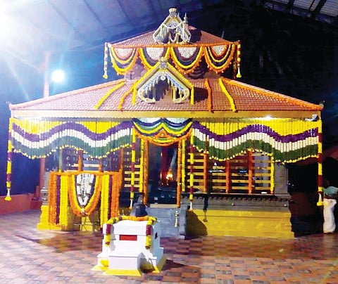 ಭಕ್ತರ ನಂಬಿಕೆಯ ದೈವ ತೀರುವಪ್ಪ, ಮುತ್ತಪ್ಪ