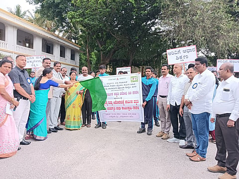 ವಿಶ್ವ ಬಾಲಕಾರ್ಮಿಕರ ವಿರೋಧಿ ಜಾಗೃತಿ ಜಾಥಾಗೆ ಚಾಲನೆ
