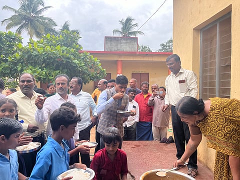 zp ceo Rahul Ratnam pandeya koppal meeting in Huligi gp