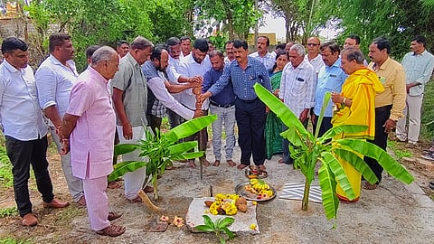 ದೂರವಾಣಿ ನಗರದಲ್ಲಿ 75 ಲಕ್ಷ ವೆಚ್ಚದ ಪಾರ್ಕ್ ಕಾಮಗಾರಿಗೆ ಚಾಲನೆ