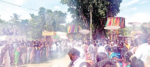 ವಿಜೃಂಭಣೆಯ ಗುಜ್ಜಮ್ಮನ ಕೊಂಡೋತ್ಸವ
