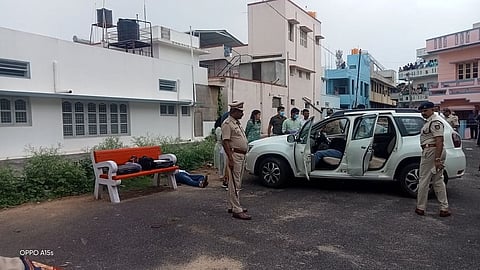 ನಗರದಲ್ಲಿ ಗುಂಡಿಗೆ ಇಬ್ಬರು ಬಲಿ:ವ್ಯವಹಾರದ ವಿಷಯದಲ್ಲಿ ಶೂಟೂಟ್ ಆಗಿರುವ ಶಂಕೆ