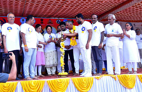 ಎಲ್ಲ ಕಾಯಿಲೆಗೂ ಯೋಗ ಒಂದೇ ಮದ್ದು:ಸಂಸದ ಶ್ರೇಯಸ್ ಎಂ. ಪಟೇಲ್ ಅ