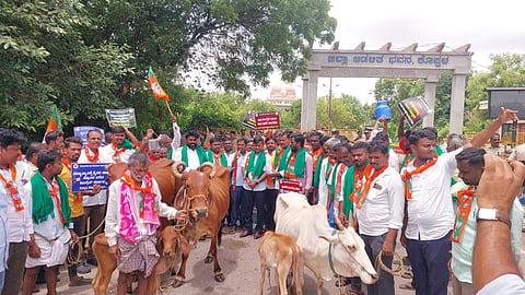 BJP protest about price hike against state government
