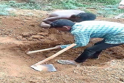 Dead body Lakamapur