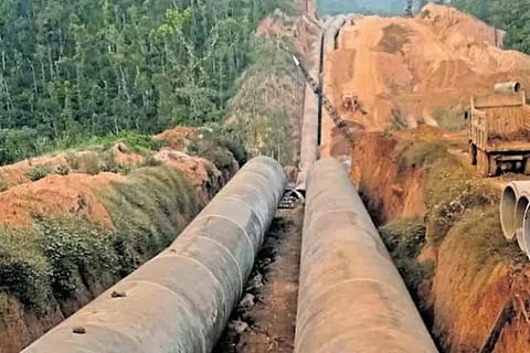EthinaHole