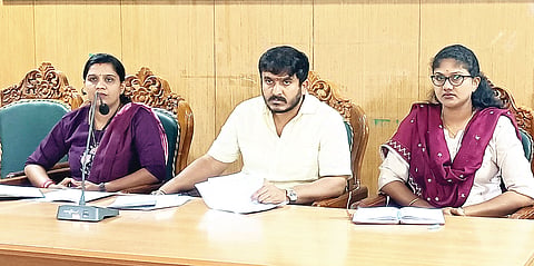 ಡಿಸಿ ಅಧ್ಯಕ್ಷತೆಯಲ್ಲಿ ಸಭೆ ನಡೆಸಿ ಶೀಘ್ರಪರಿಹಾರ
