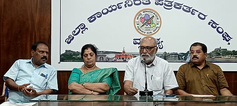Karanaraka Sanga Press Meet Mandya