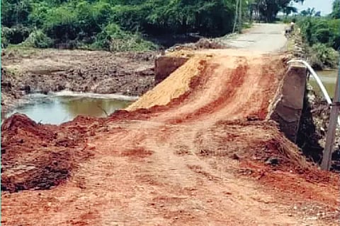 ROAD
