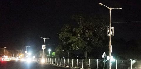 Rmgm-Ph-0001-Street Light Problem Main Road Rmgm -10-6-2024