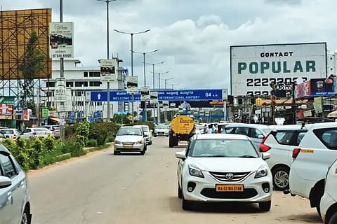 airport road