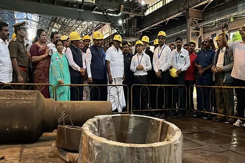 centrol minister hdk visit visl